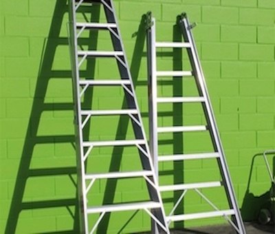 UyM de escaleras portátiles